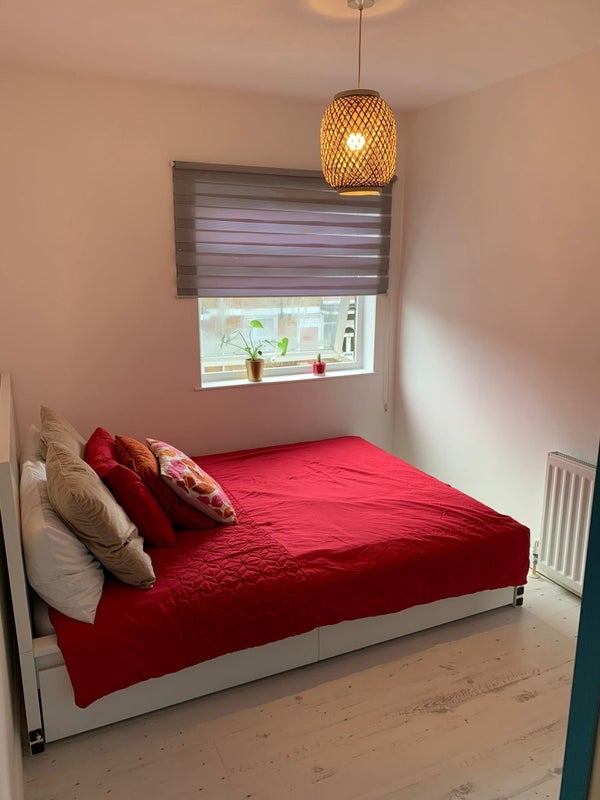 Room Store Street in Greater London