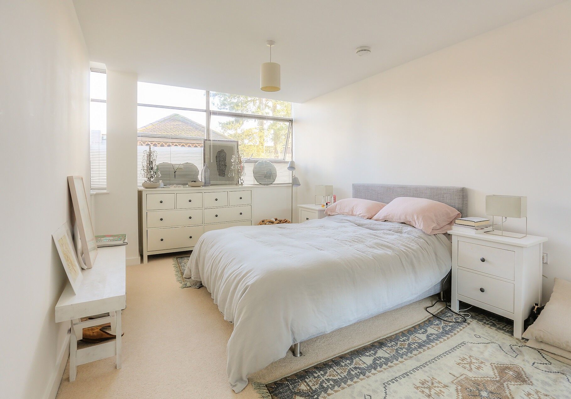 Flat Newsom Place in St Albans