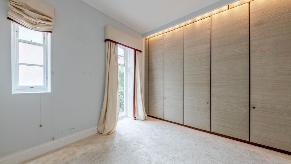 Flat Kensington Gore in City of Westminster