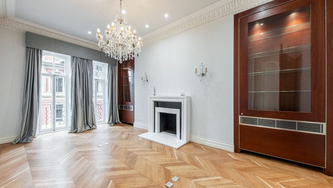 Flat Kensington Gore in City of Westminster