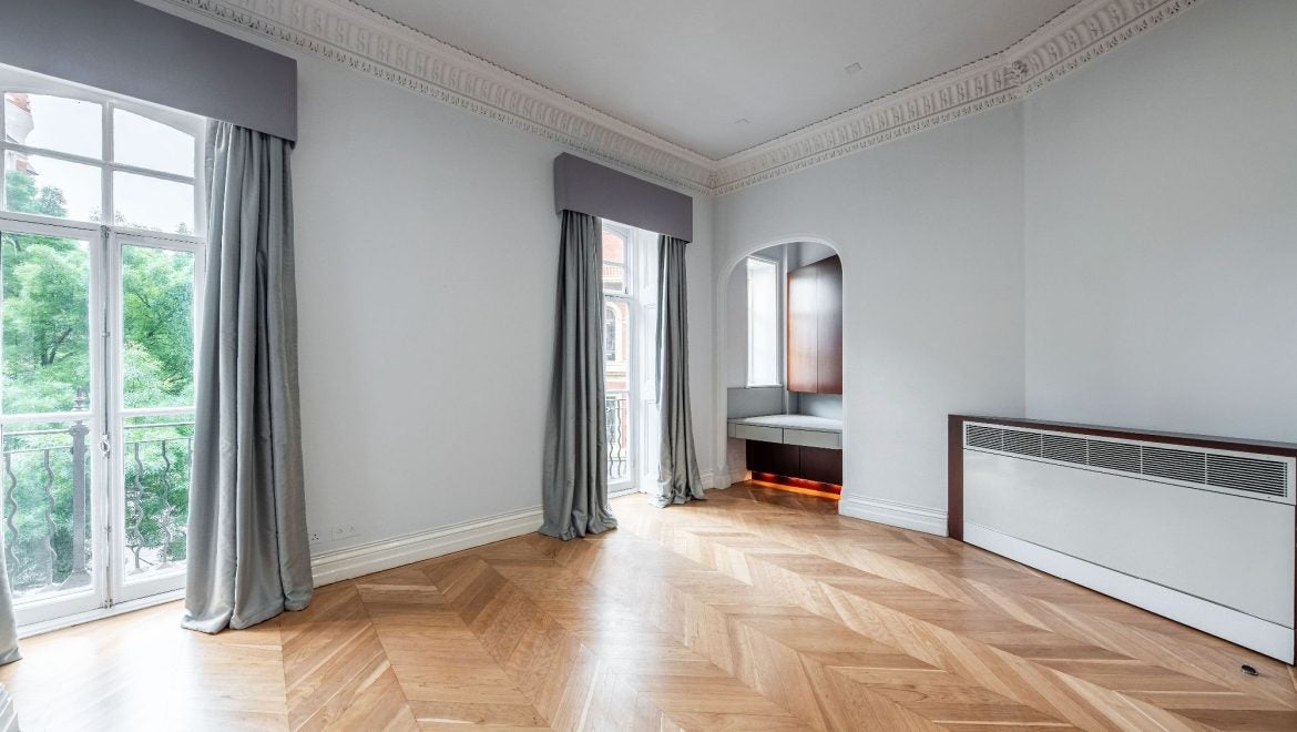 Flat Kensington Gore in City of Westminster