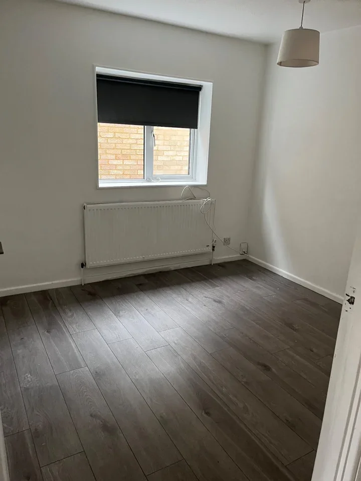 House Champions Way in Hoddesdon