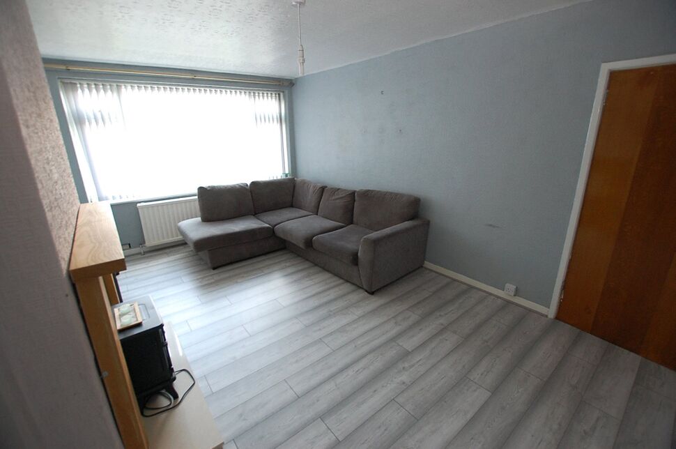Flat Broadway in Failsworth