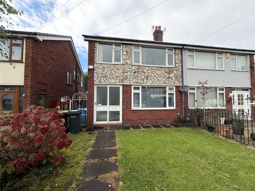 Flat Broadway in Failsworth