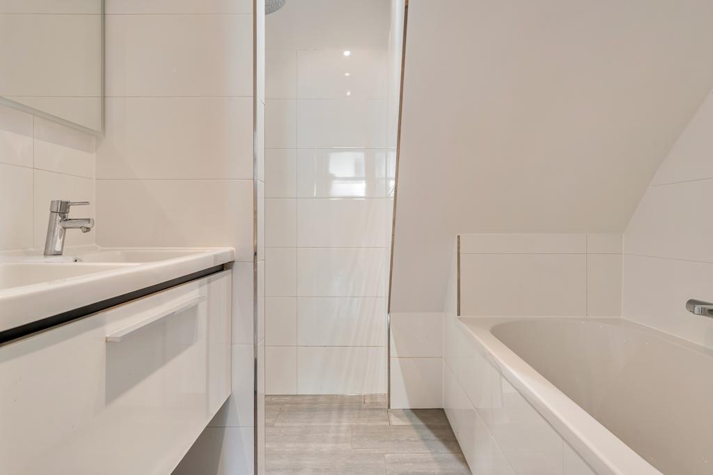 Appartement te huur: Van Spilbergenstraat 110H, Amsterdam
