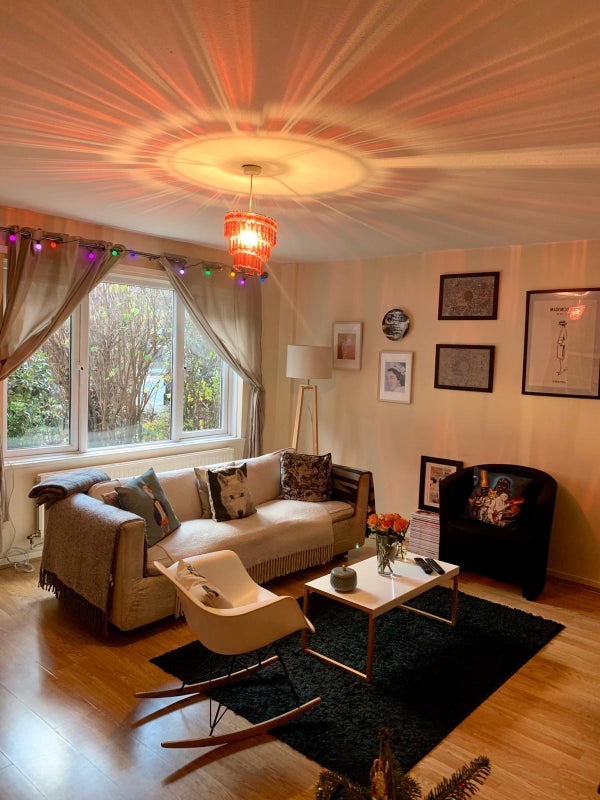 Room Pownall Road in Greater London