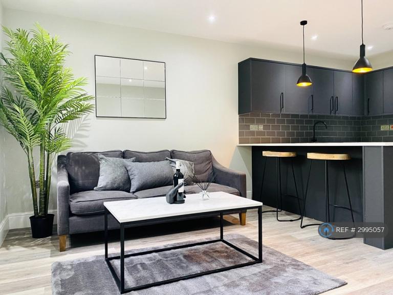 Flat Chequer Road in Doncaster