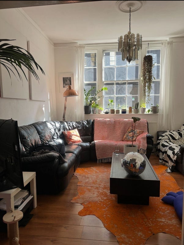 Room Princelet Street in Greater London