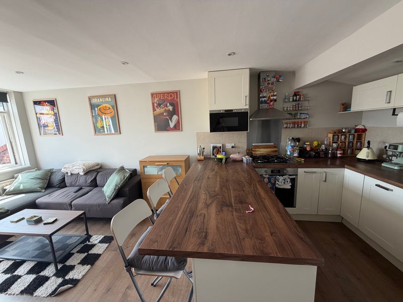 Room Blincoe Close in Greater London