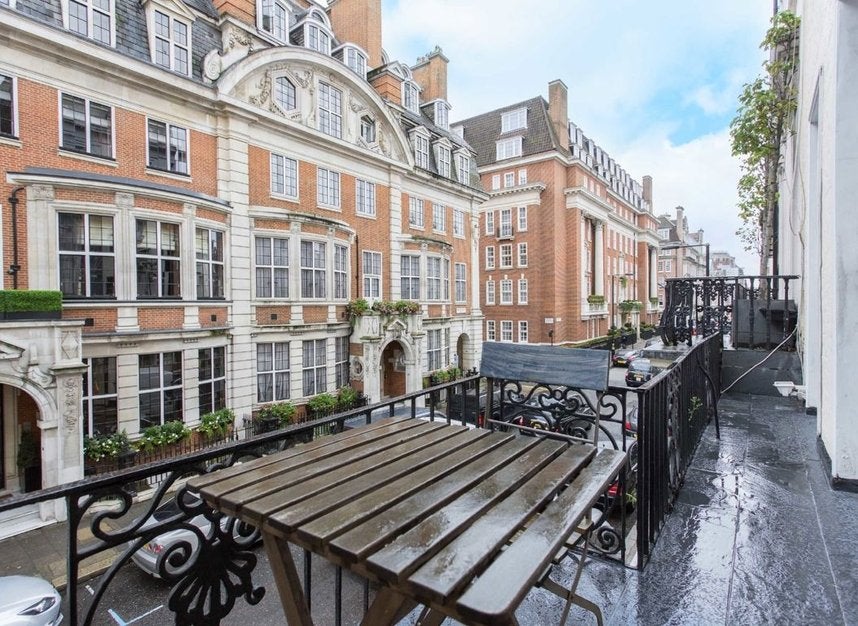 House Park Street in City of Westminster