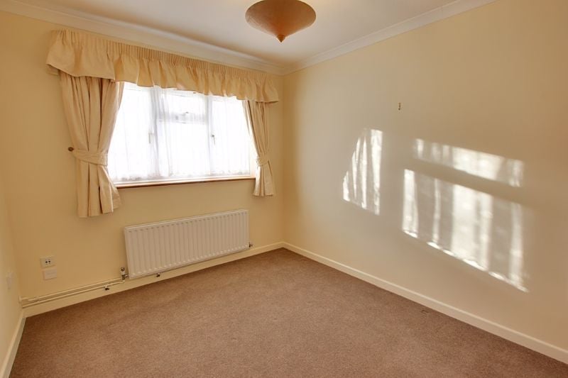 House Fleetwood Close in Neston