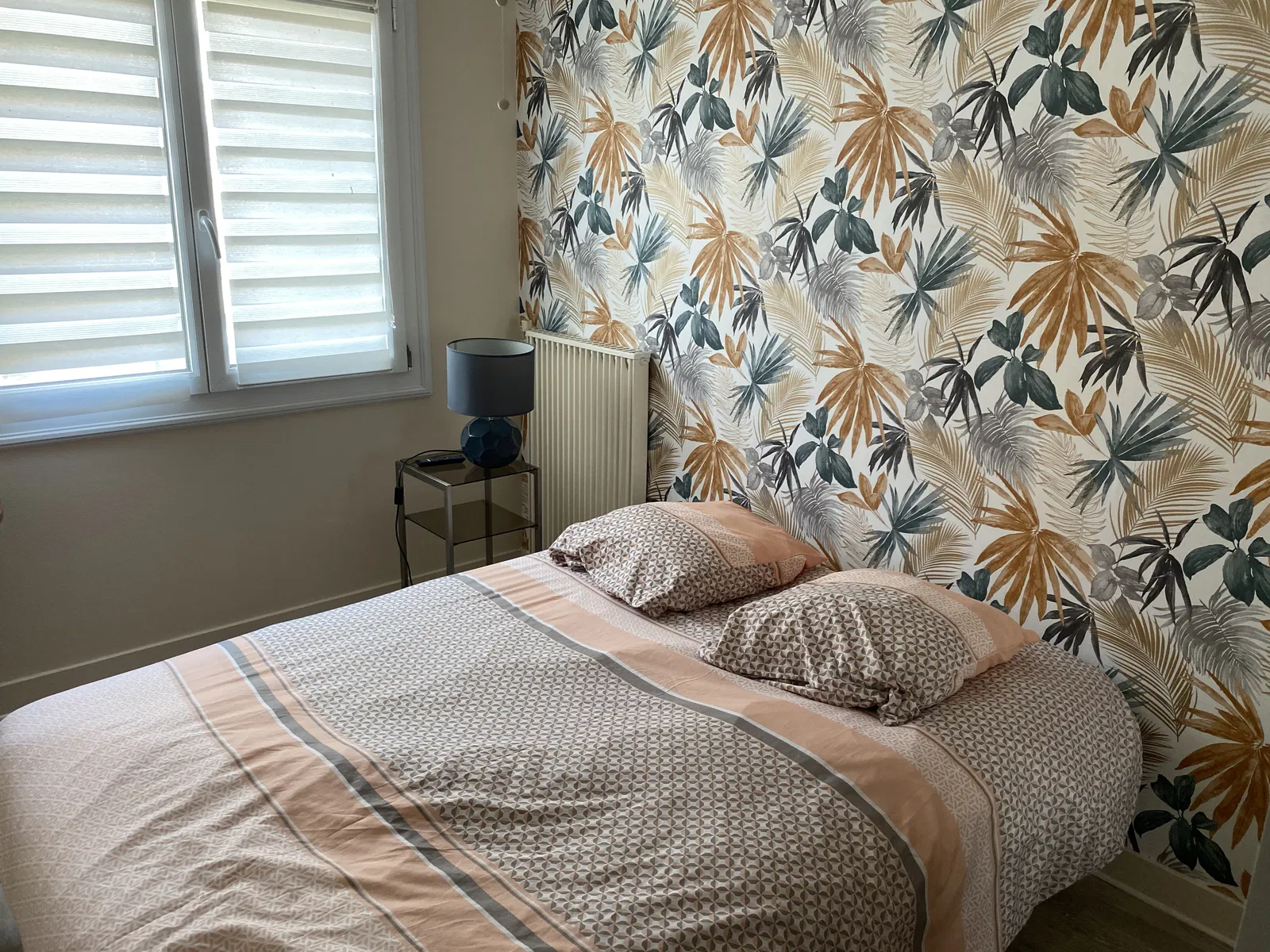 Room Rue de Budapest in Le Mans