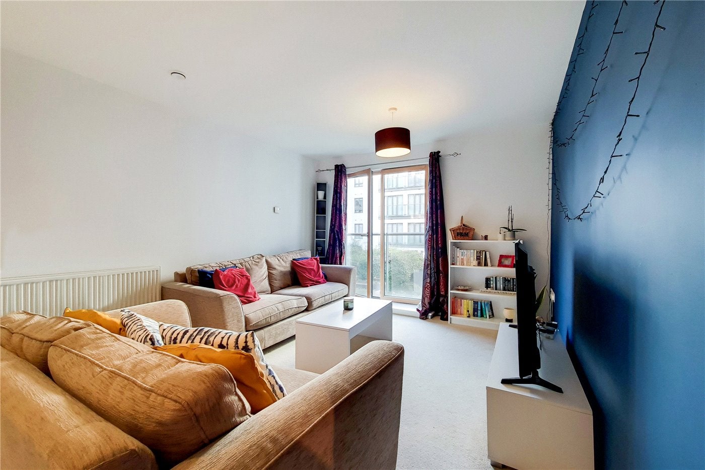 Flat Holford Way in Greater London