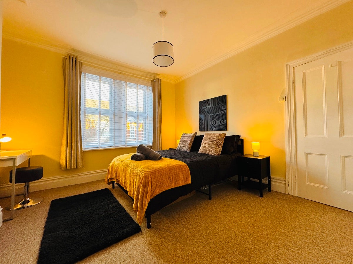Flat Kitchener Terrace in North Tyneside