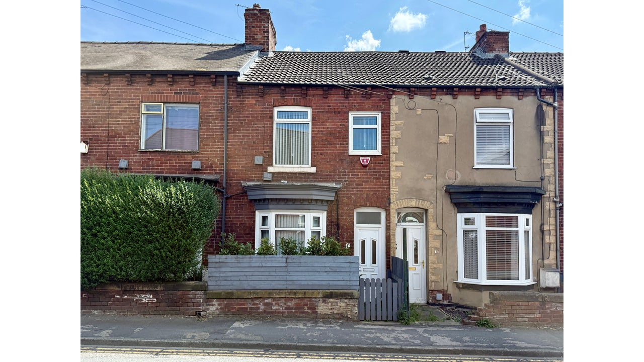 House Queen Street in Wakefield