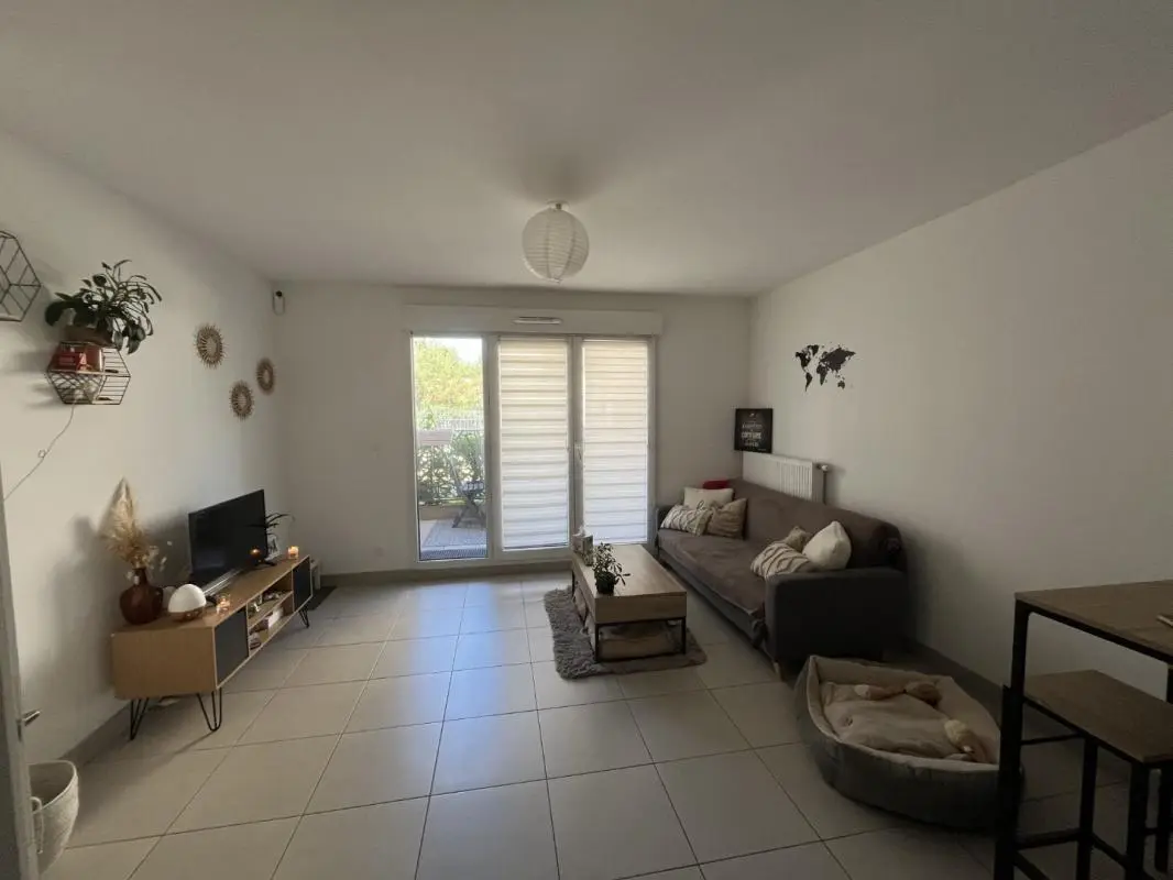 Appartement Allée de la Flûte Enchantée à Lucé