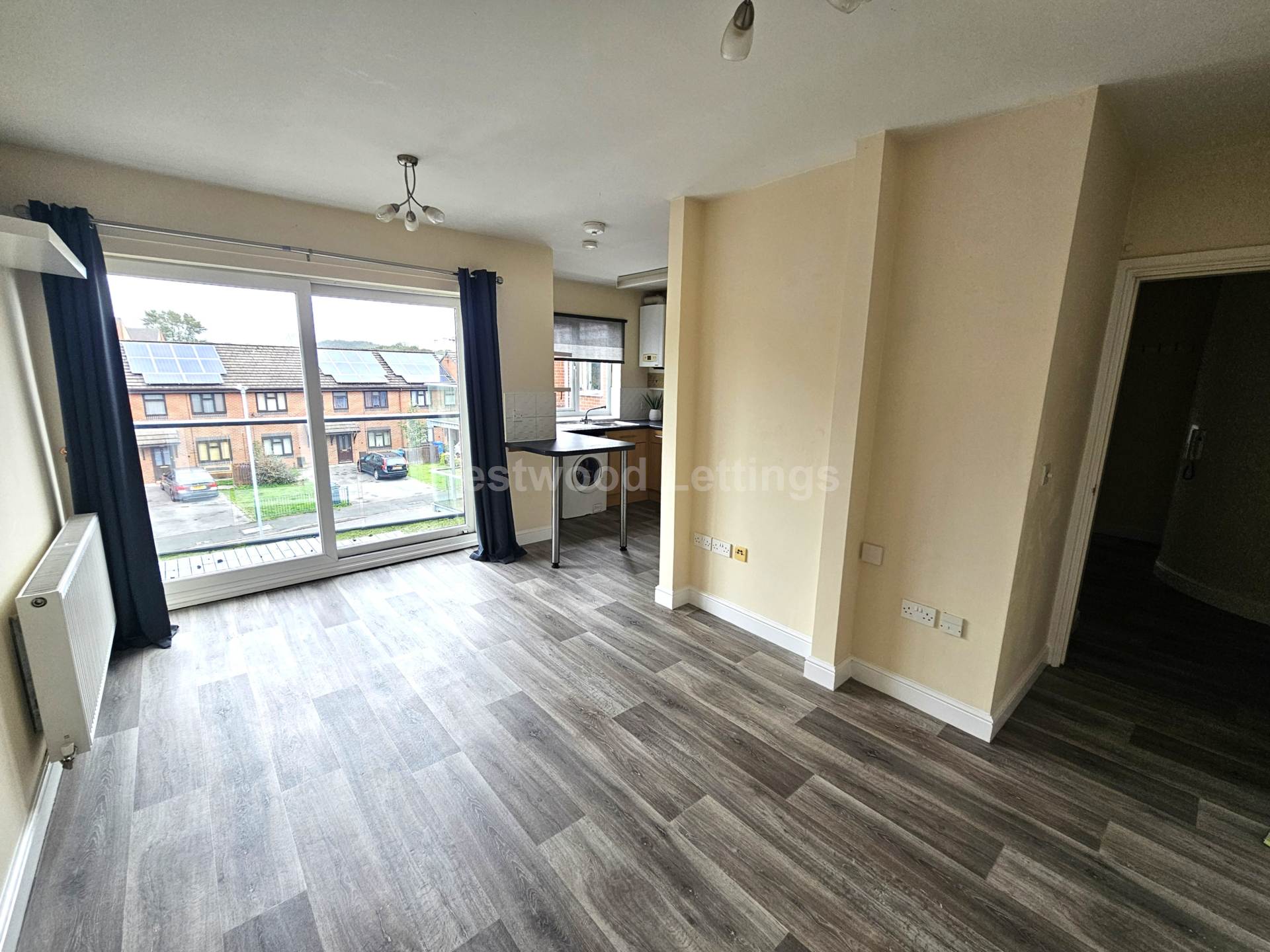Flat Sunny Bank in Stoke-On-Trent