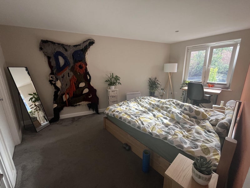 Flat Hereford Road in Greater London