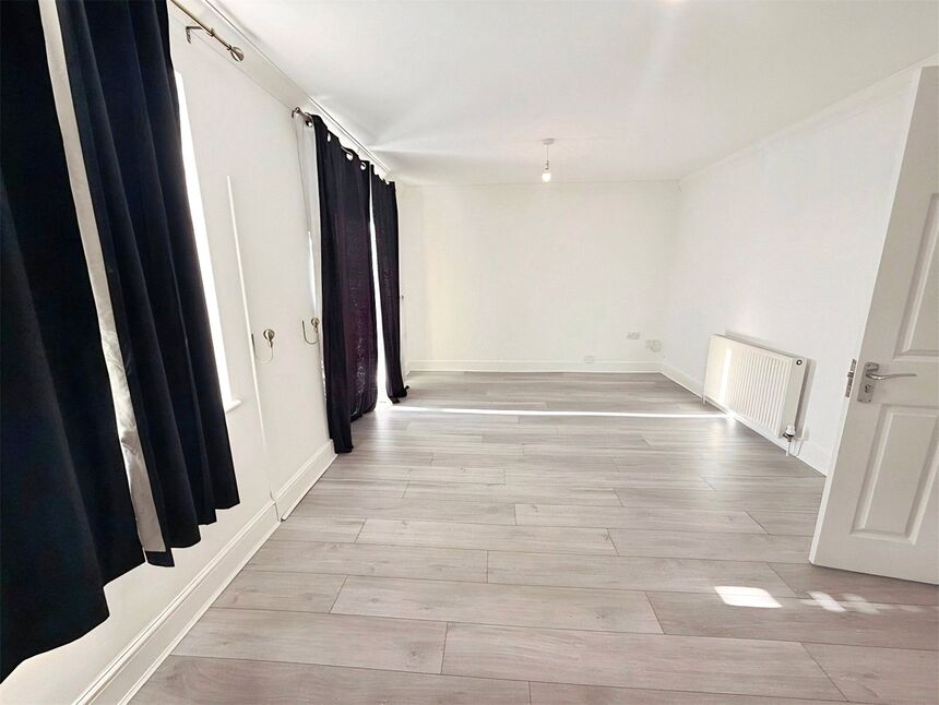 House Kenilworth Close in Brighton