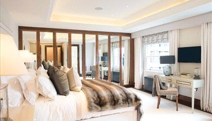 Flat Bourdon Street in City of Westminster
