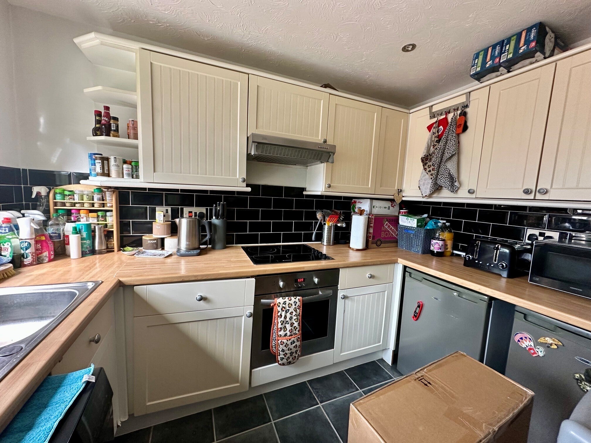 House Madison Close in Gosport