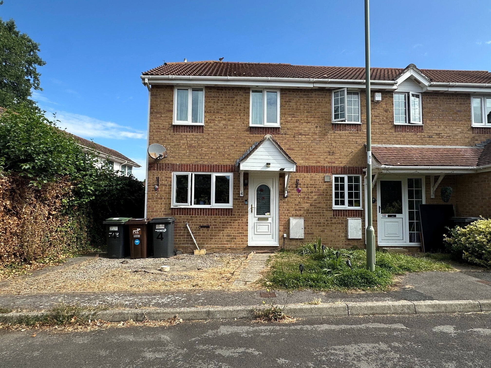 House Madison Close in Gosport