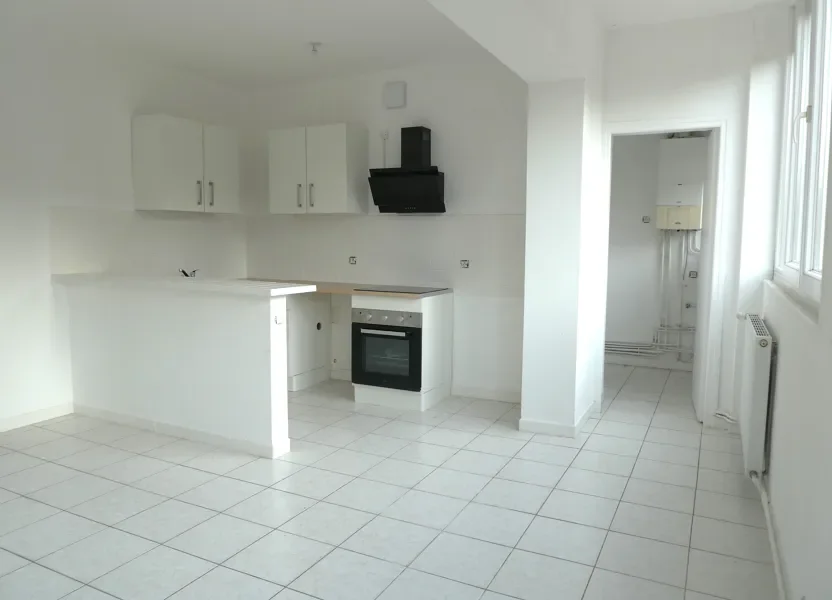 Flat Rue du Bois Bretoux in Saint-Laurent-d'Andenay