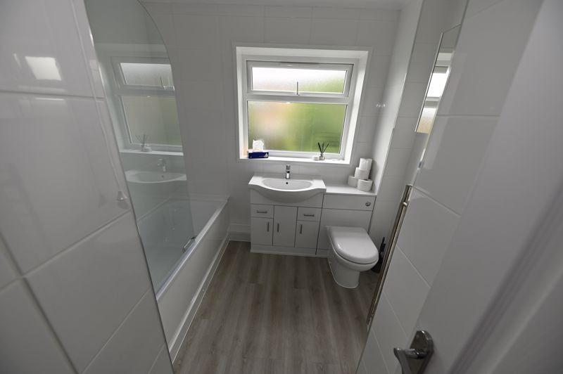 Flat Warfield Avenue in Waterlooville