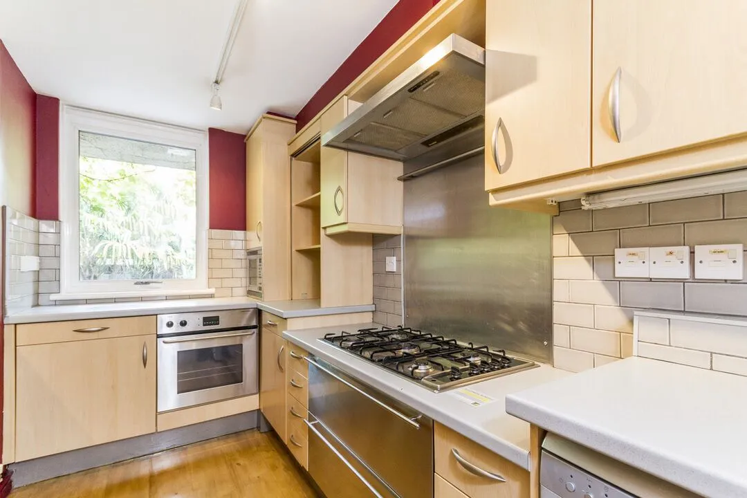 Flat Neal Street in City of Westminster