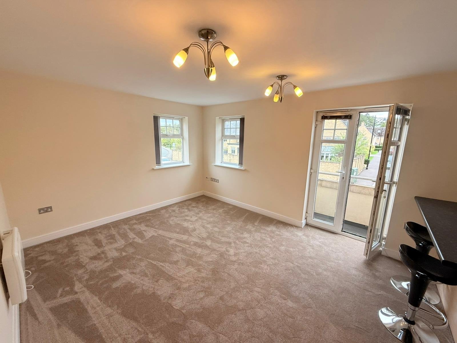 Flat Newby Court in Leeds