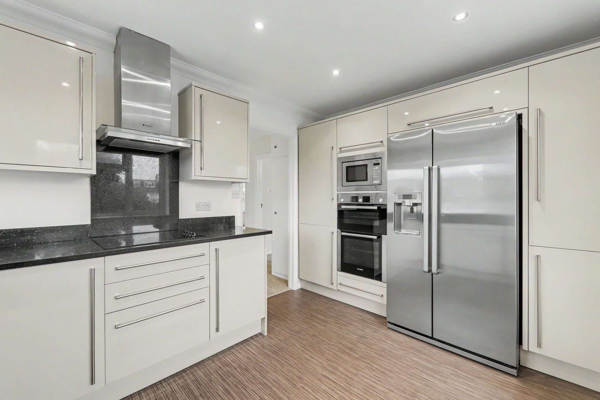 Flat Third Avenue in Worthing