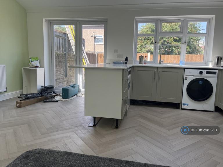 House Sandycroft in Greater London