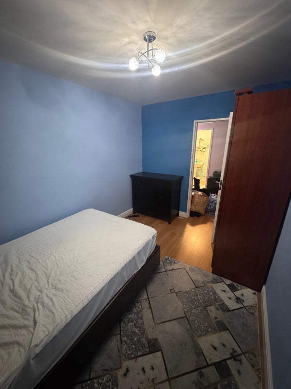 Room Goswell Road in Greater London