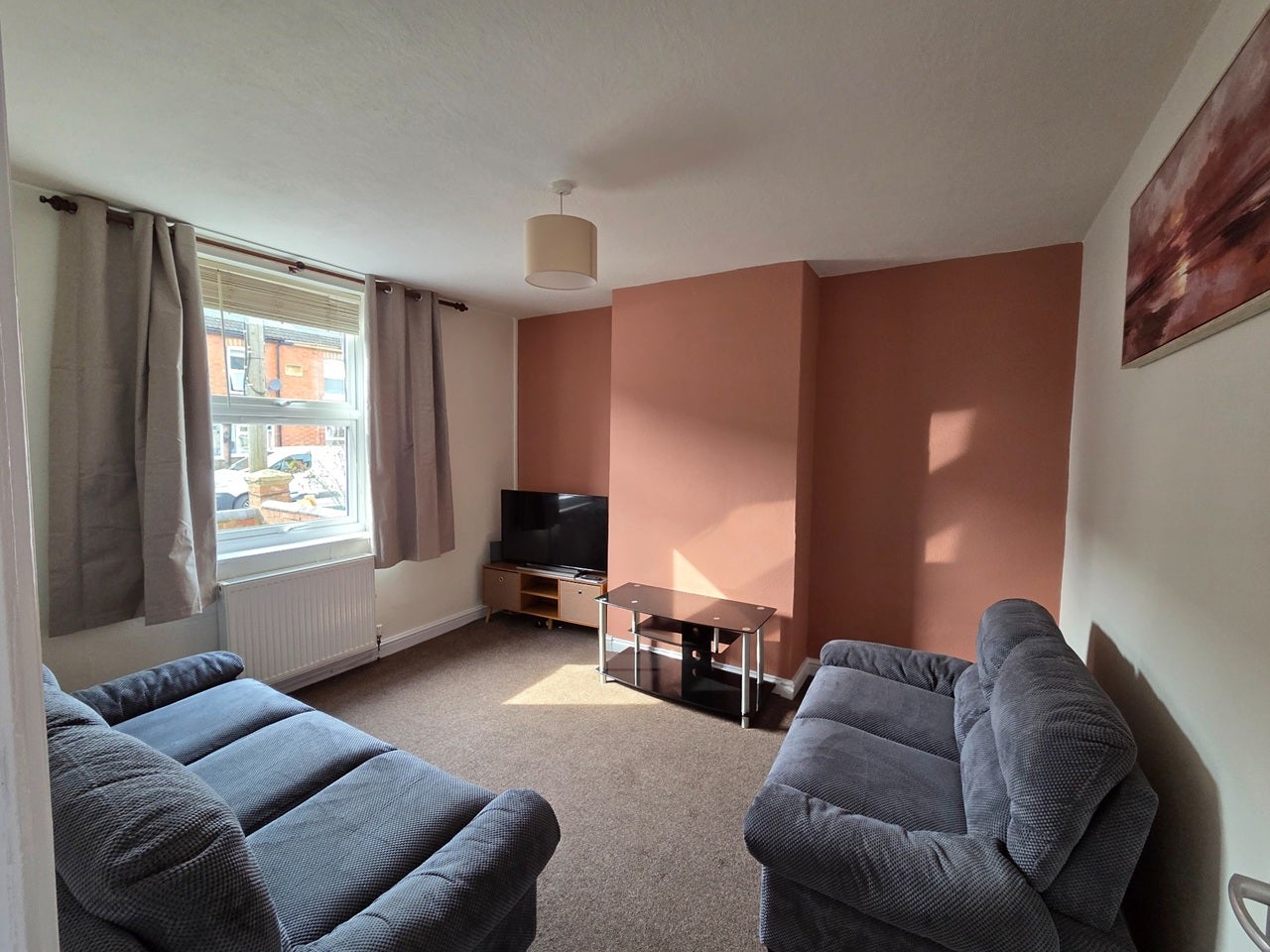 Room Knight Street in Worcester