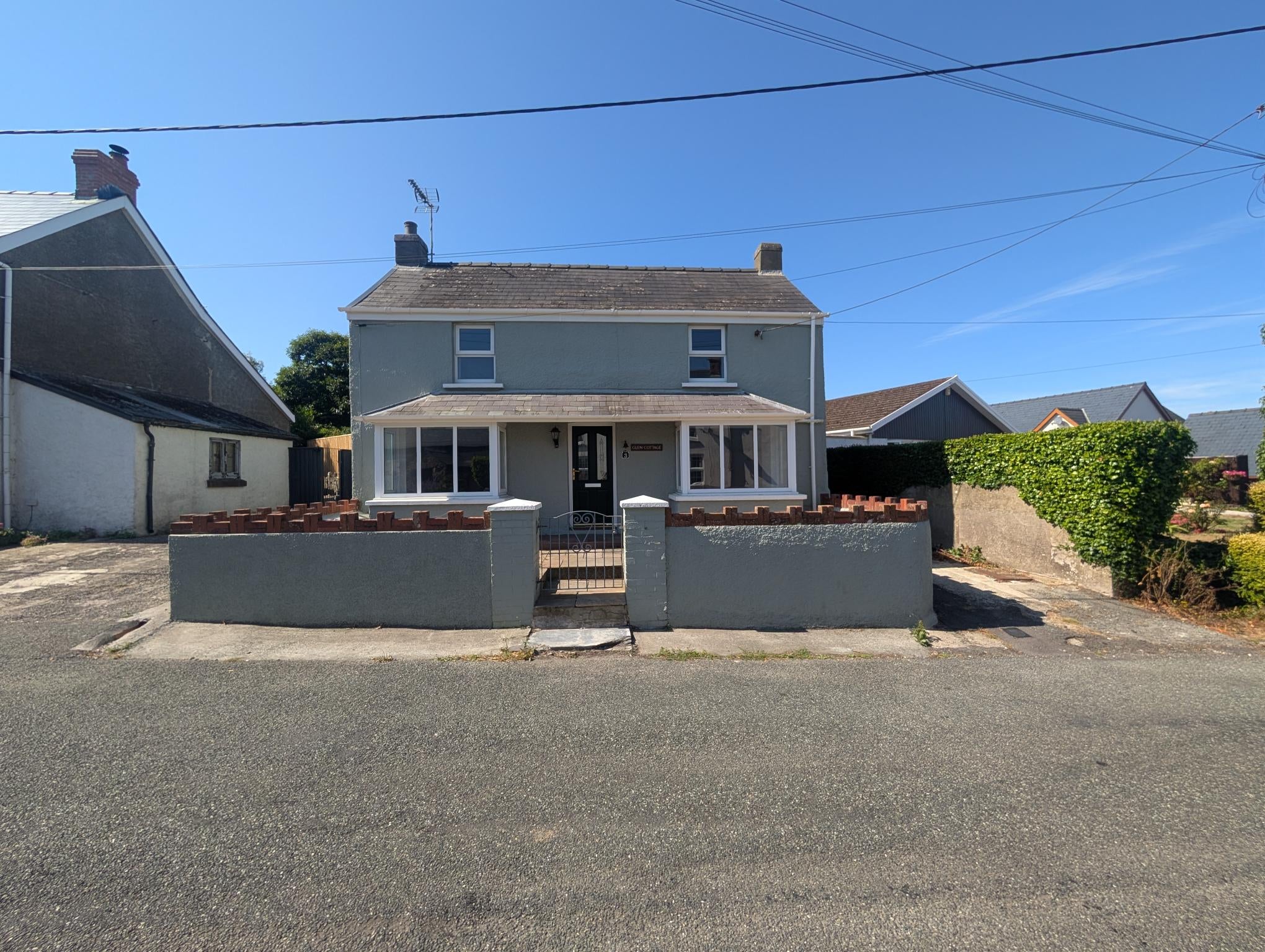 House Glenfield Park in Burton