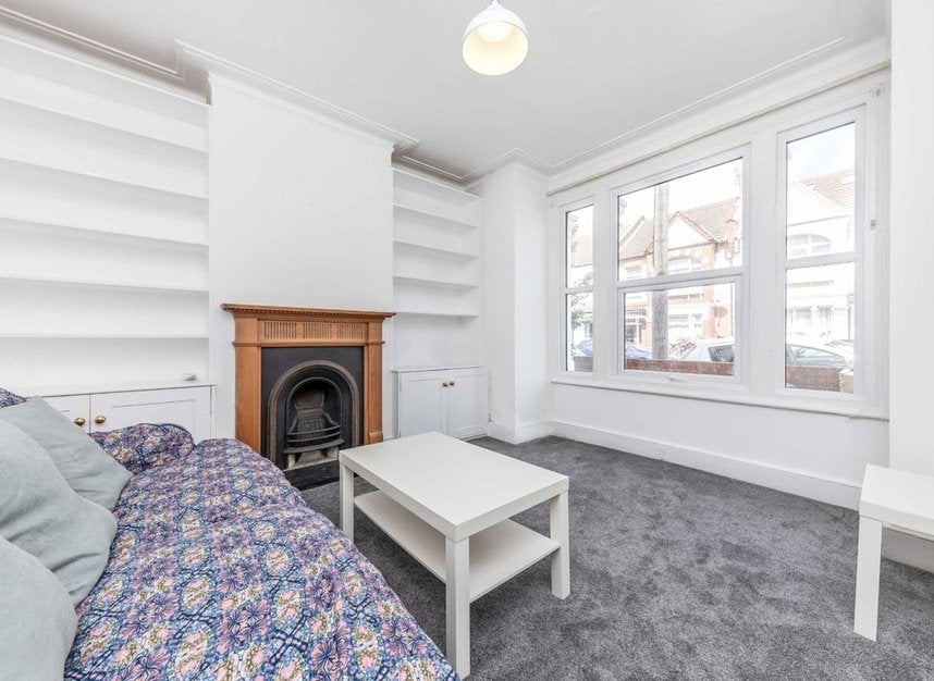 House Undine Street in Greater London