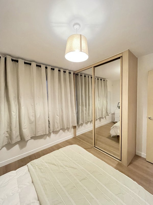 Room Basire Street in Greater London