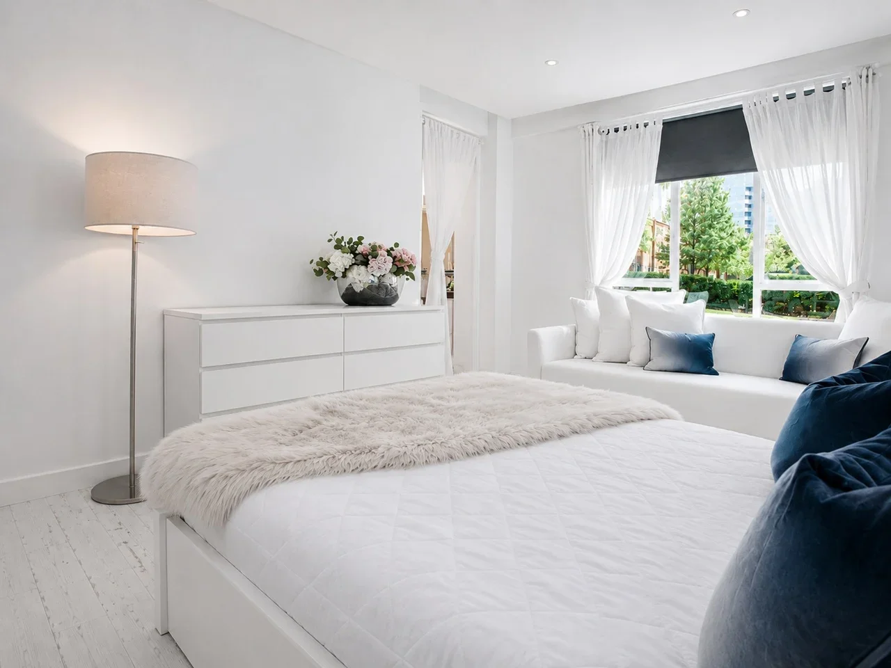 Room John Aird Court in City of Westminster