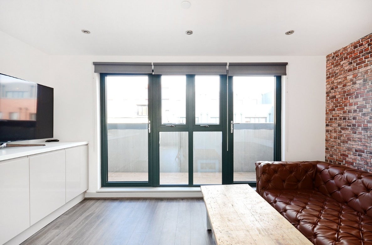 Room Dun Street in Sheffield
