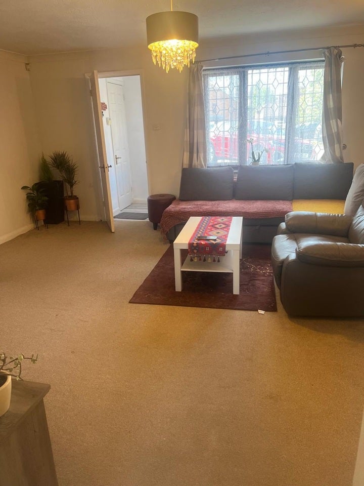 House Whites Close in Dartford