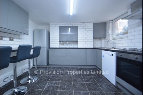 House Hessle View in Leeds