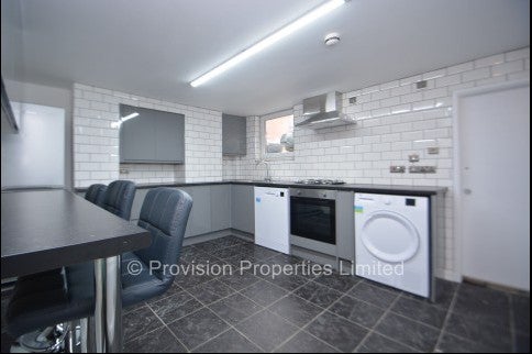 House Hessle View in Leeds