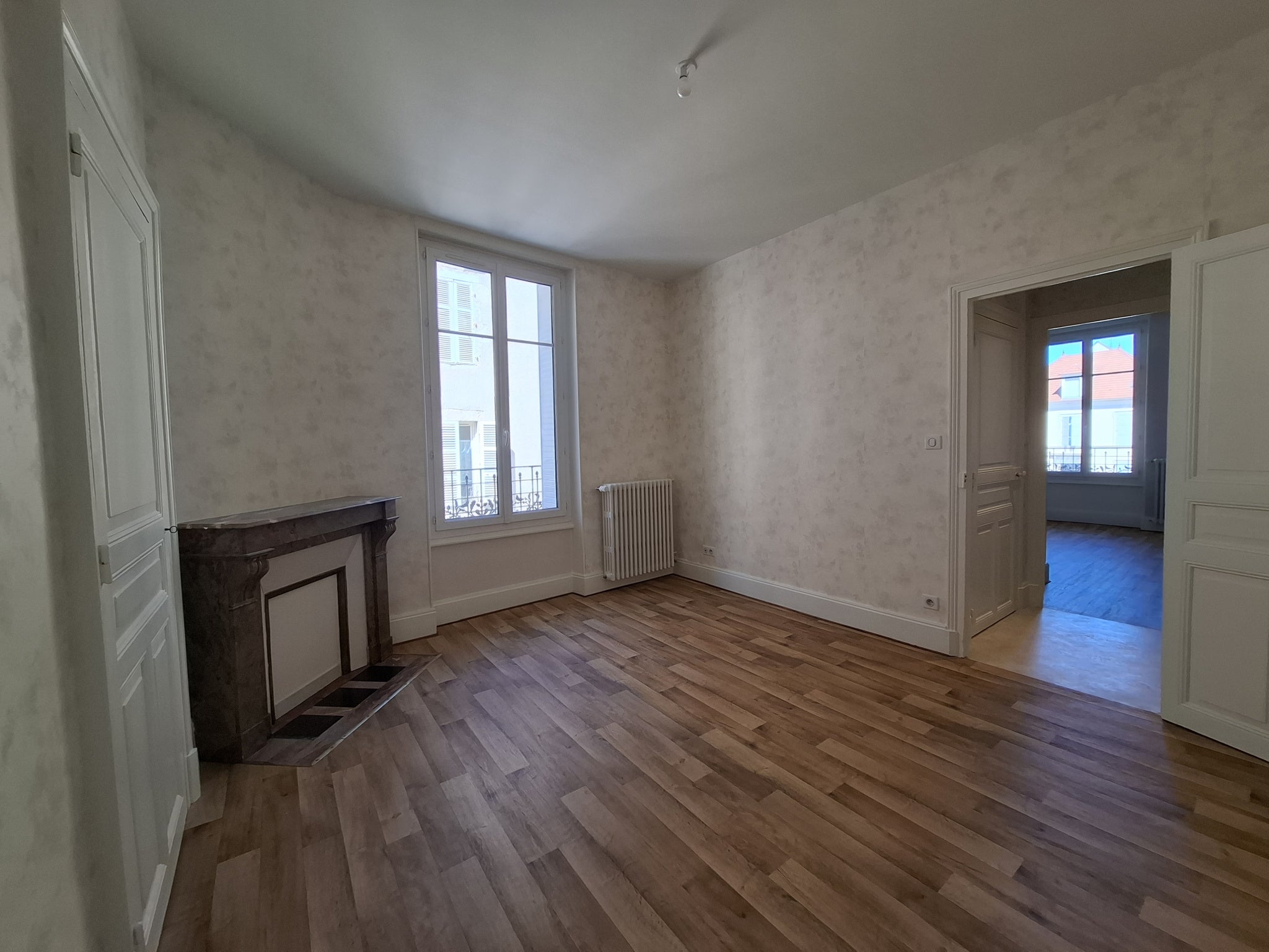 Flat Rue Eugénie Desgouttes in Bellerive-sur-Allier