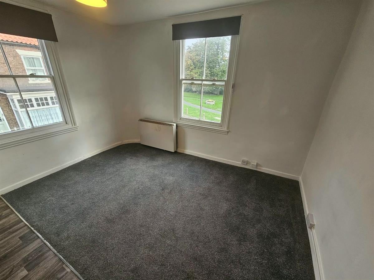 Flat Printing Office Lane in Crowle