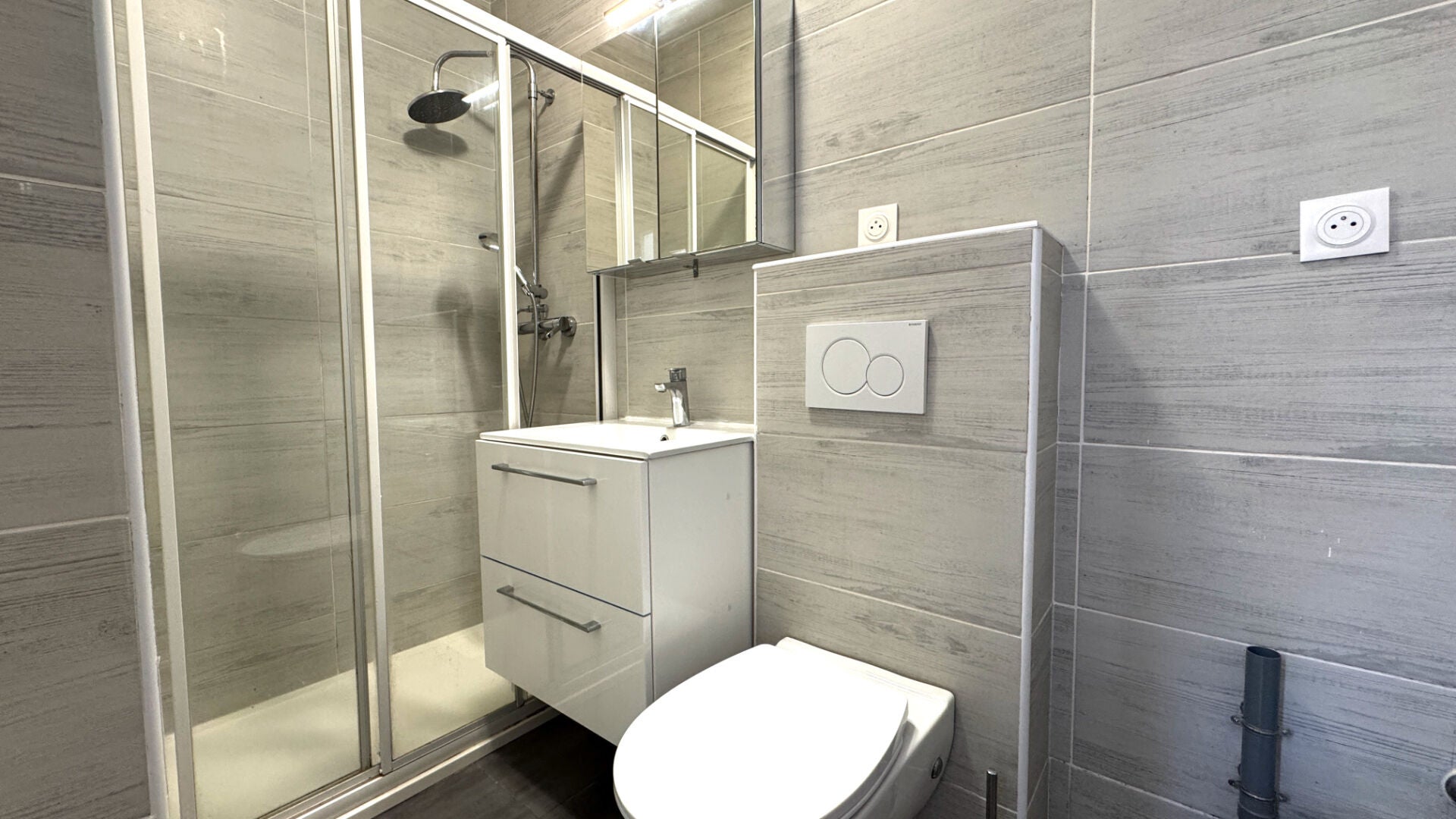 Appartement Place Léon Cassé à Corbeil-Essonnes