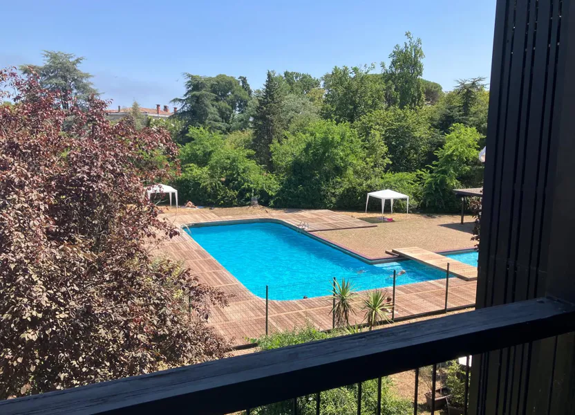 Flat Rue Camille Pelletan in Talence