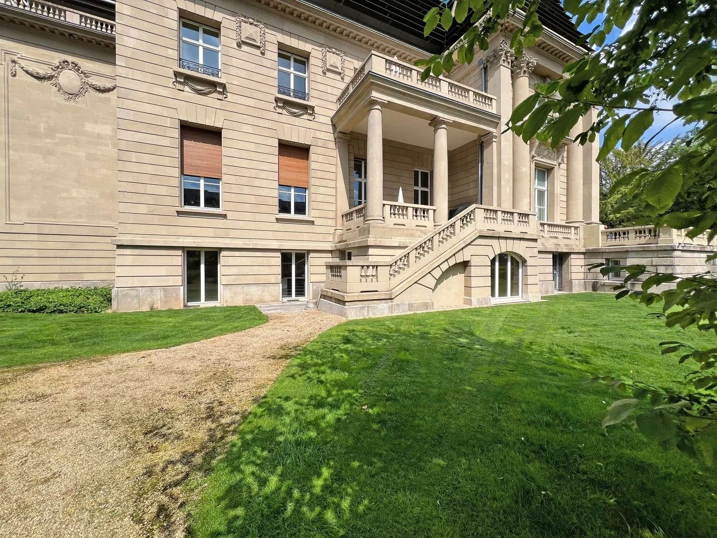 Wohnung Gustav-Heinemann-Ufer in Köln