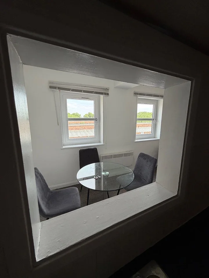 Flat Garnham Street in Greater London