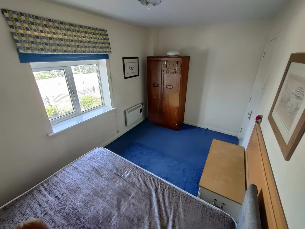Room Staines Road in Borough of Spelthorne