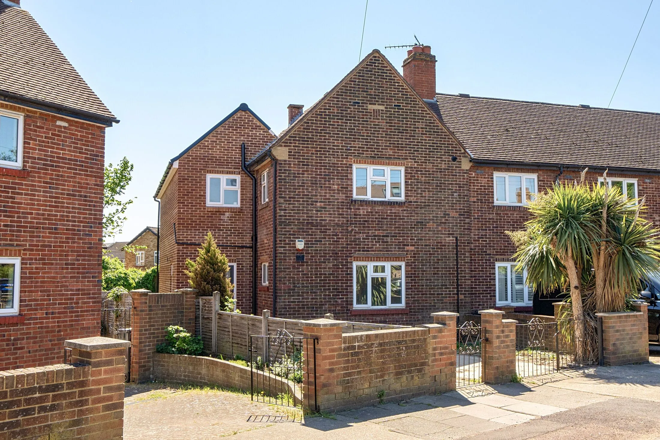 House Hornbeam Crescent in Greater London